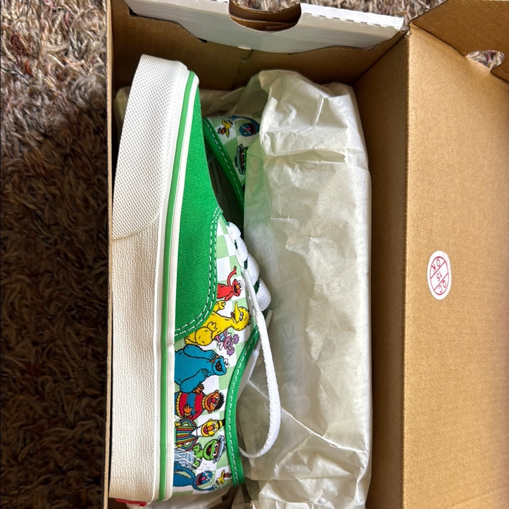 Vans Green and White Artistic Sneakers